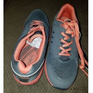 Vionic Grey Sneakers with coral accents